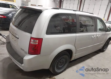 2010 Dodge Grand Caravan Sxt from USA, damaged, VIN 2D4RN5D10AR219446